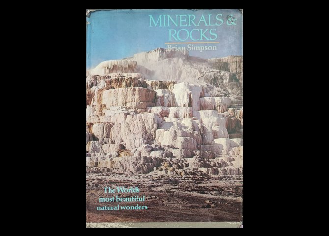 عنوان کتاب:Minerals and Rocks Hardcover – January 1, 1974